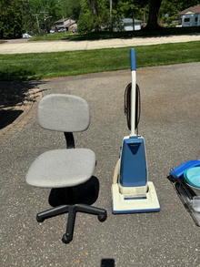 Photo of free Various items (Watkins Lake Rd and Dixie Hwy) #1