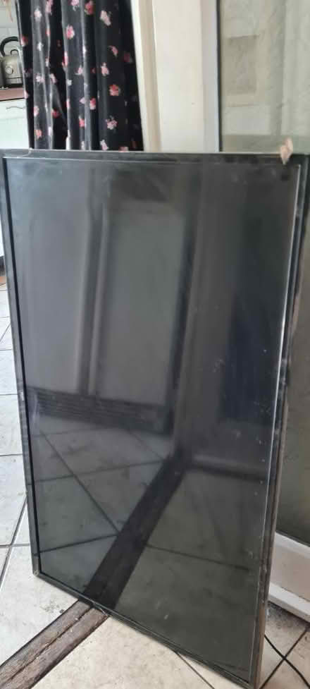 Photo of free Bush smart tv (Trowbridge BA14) #1