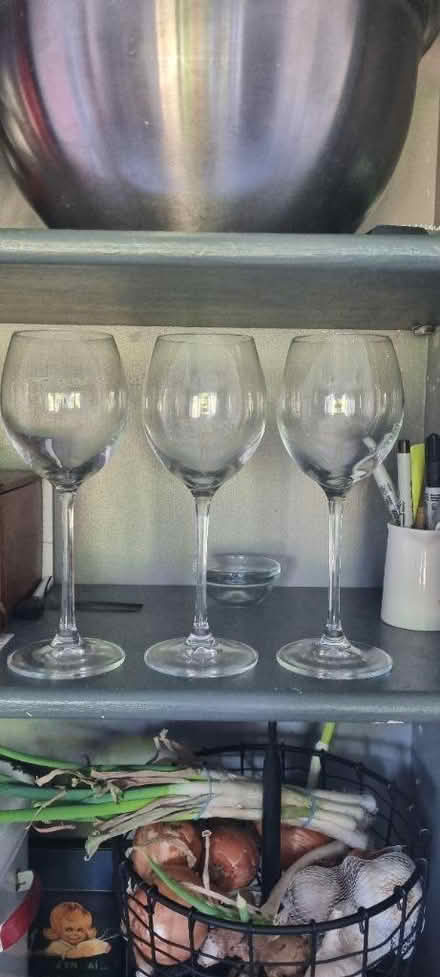 Photo of free Wine glasses (Kennington OX1) #1