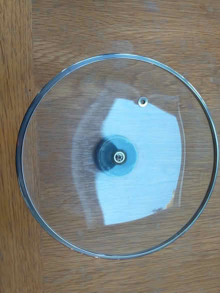 Photo of free Saucepan lid 18cm (Heatherside) #2