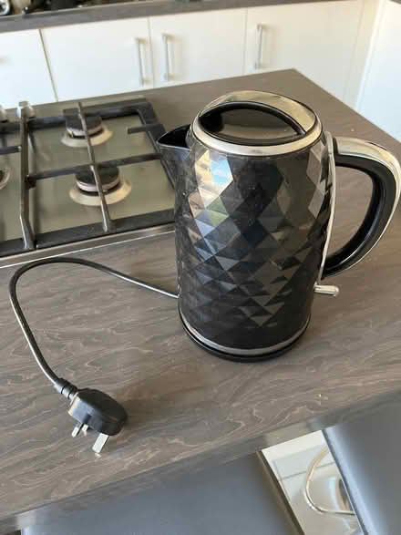 Photo of free Kettle (LS20 Guiseley) #1