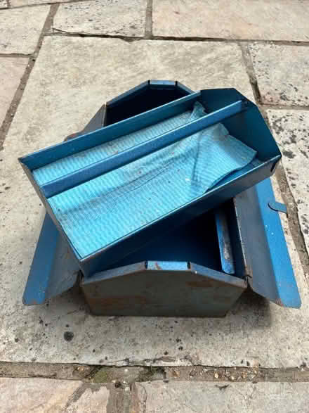 Photo of free Vintage Small Metal Tool Box (Mill Green AL7) #2