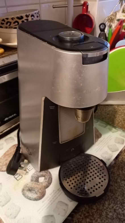 Photo of free Hot Water Dispenser Kettle (Lea Industrial Estate AL5) #1