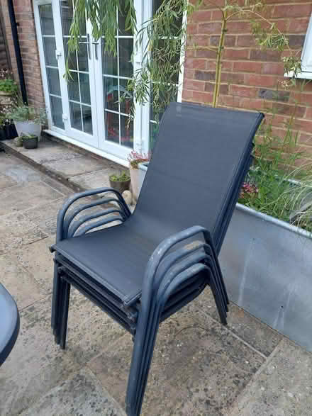 Photo of free Garden table and 6 chairs (Welwyn Garden City) #1