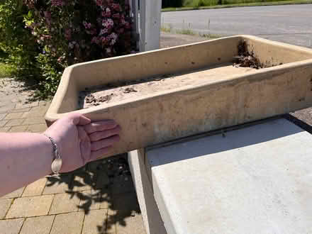 Photo of free Heavy (ceramic?) potting shed sink (Lode, CB25 NorthEast Cambridge) #4