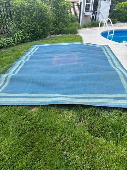 Photo of free Outdoor patio rug (Mountville area) #3