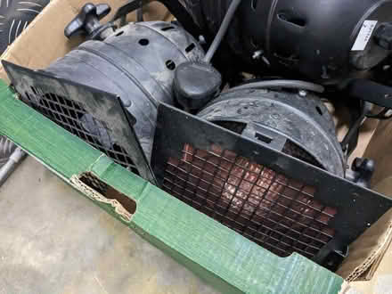 Photo of free Box of theater lights (SO18) #4