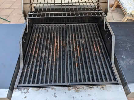 Photo of free Charbroil Infrared 2 burner grill (Cupertino Public Library) #3