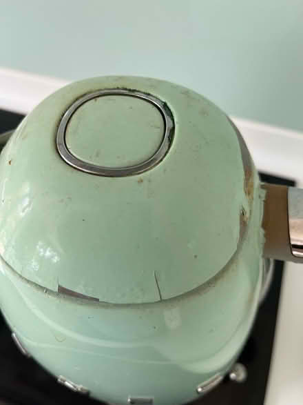 Photo of free SMEG electric kettle (Sydenham SE26) #2