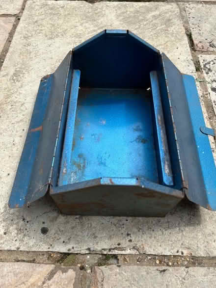 Photo of free Vintage Small Metal Tool Box (Mill Green AL7) #3