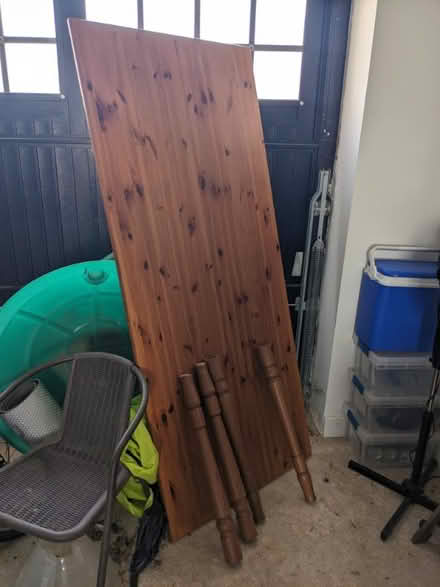 Photo of free Large dining table (Haddenham HP17) #1