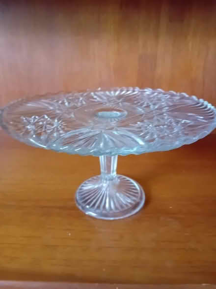 Photo of free Glass (cake) Stand (Northcourt OX14) #1