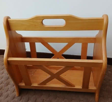 Photo of free Paper / magazine rack (Parkwood Rainham ME8) #1
