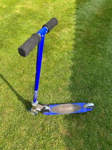 Photo of free Razor Inline Scooter (Mill Green AL7) #4