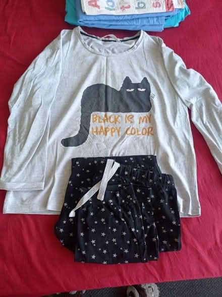 Photo of free Bedding sets. Pyjama ets (NW3 Gospel Oak) #2