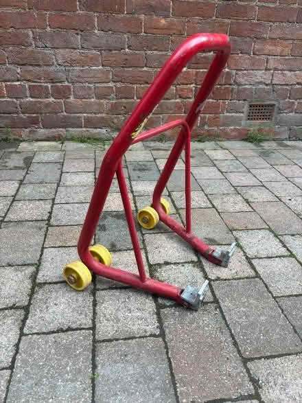 Photo of free Motorbike stand (Birchgate Close SK10) #1