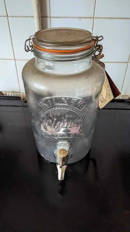 Photo of free Kilner drinks dispenser (Tilekiln TN38) #1