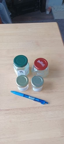 Photo of free 4 Tiny Jars With Lids (CT15) #1