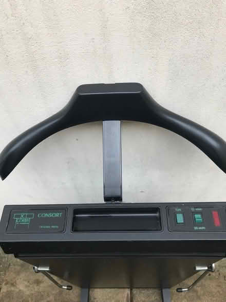 Photo of free trouser press (Brookvale RG21) #2