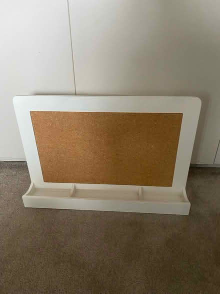 Photo of free Cork / pin board (Thames Ditton / Kingston) #1