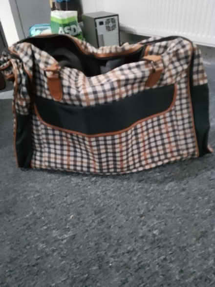 Photo of free Holdall (Stacksteads OL13) #1