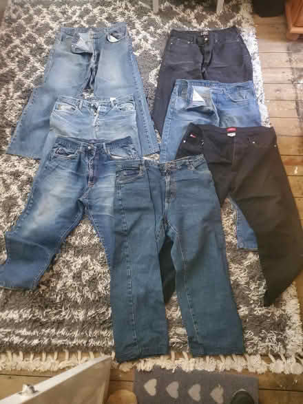 Photo of free Mens Mixed jeans (B26) #1