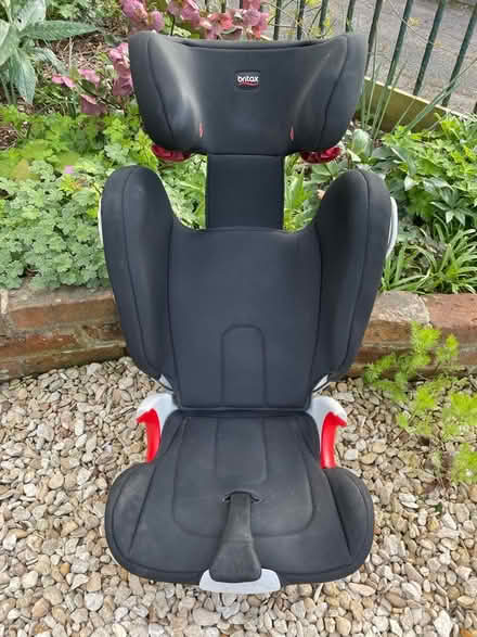 Photo of free Car seat (Wolvercote, OX2) #2