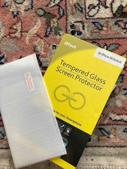 Photo of free iPhone SE/5s/5c/5 screen protector (Weston) #1