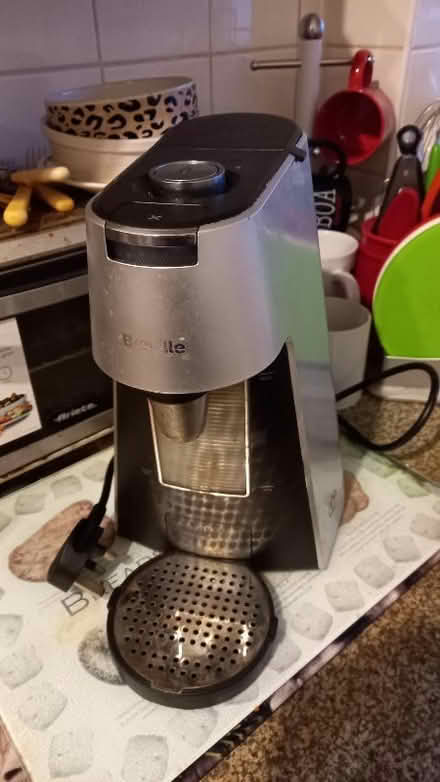 Photo of free Hot Water Dispenser Kettle (Lea Industrial Estate AL5) #2
