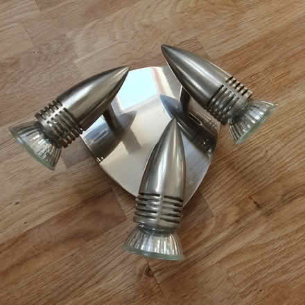 Photo of free Shine chrome light fitting, never used (Over Kellet LA6) #1