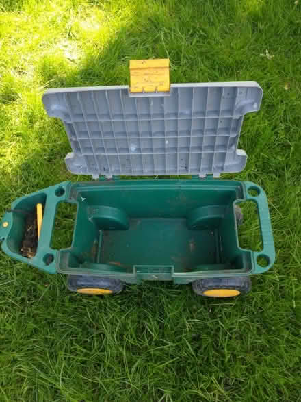 Photo of free Gardening seat (North Hillingdon UB10) #2