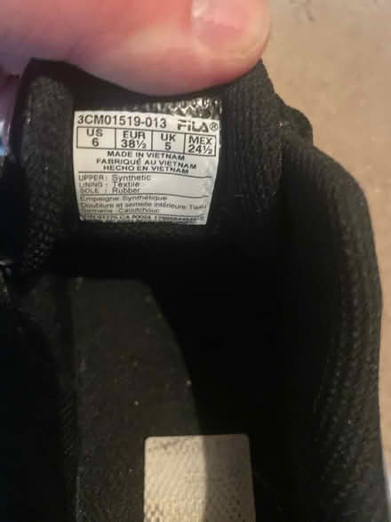 Photo of free Size 5 girls fila shoes (Maghull) #2