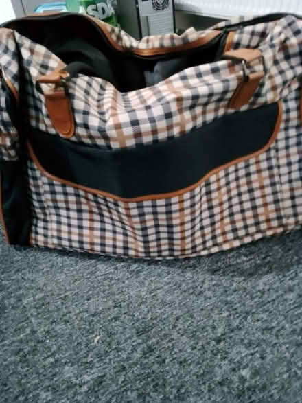 Photo of free Holdall (Stacksteads OL13) #2