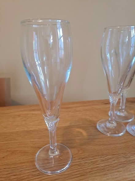 Photo of free 7 Fizz glasses (Fields End HP1) #3
