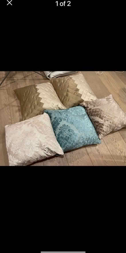 Photo of free 2 pillow sets (Bayswater, W2) #1