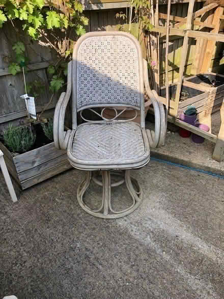 Photo of free Garden Chair (Behind Horsham train station) #1