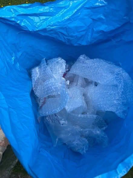 Photo of free Bubble wrap & mail lite envelopes (W4) #3