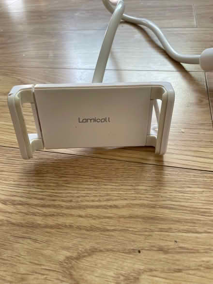 Photo of free Flexible iPad Holder (Woodside Park N12) #1