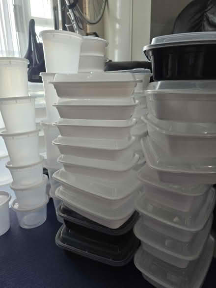 Photo of free Takeout containers (Yonge Sheppard) #1
