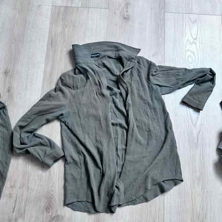 Photo of free Various clothes used (IG11) #4