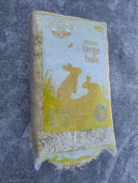 Photo of free Straw (Middleton LA3) #1
