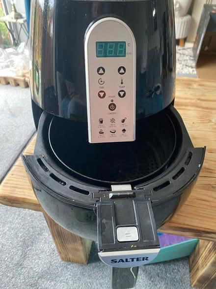 Photo of free Air fryer (Tenbury wells WR15) #1