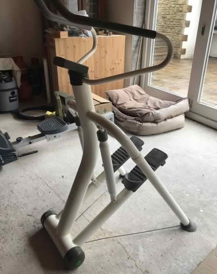 Photo of free Tri stepper C500 (BA13) #2