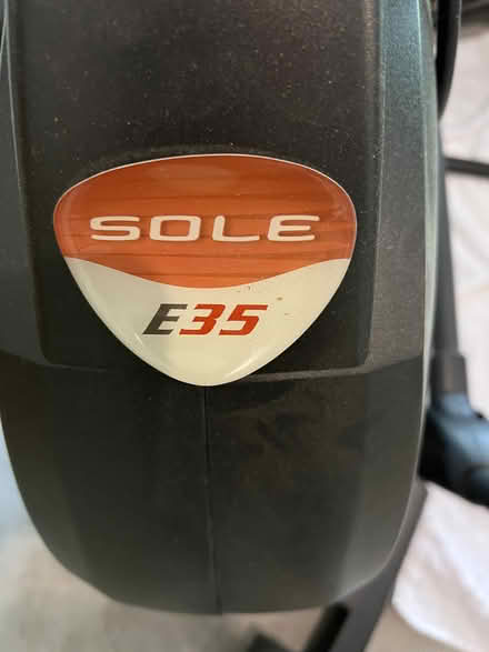 Photo of free Sole e35 Eliptical Machine (Highland Park Woodstock) #4