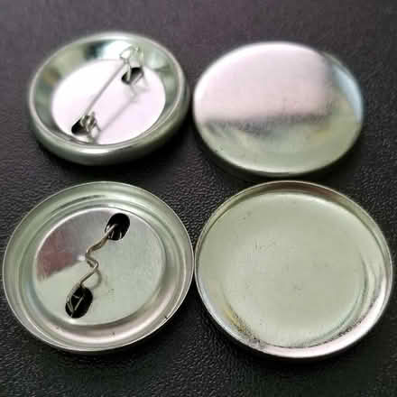 Photo of free metal pinback button blanks (Barron Park) #2
