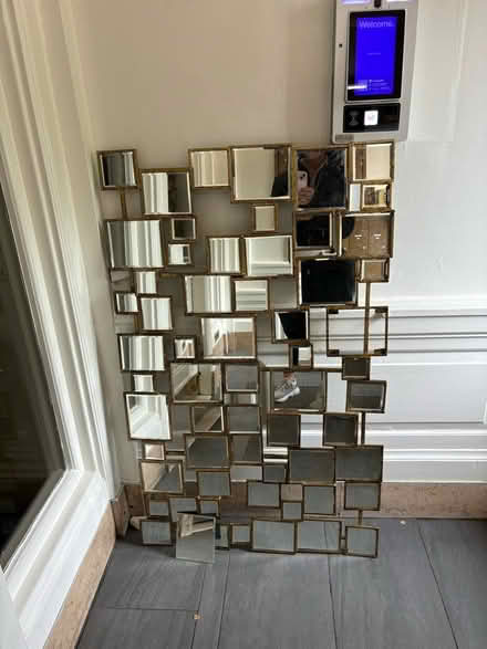 Photo of free Mirror (Beacon Hill Boston) #1