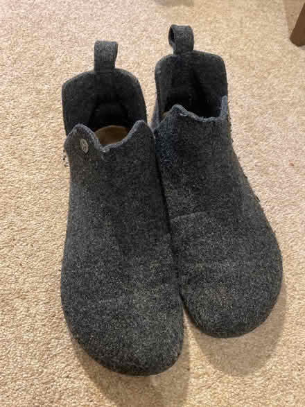 Photo of free Men’s slippers size 10 (Kings Norton B38) #1