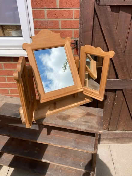 Photo of free Window dresser mirror (Ancaster) #1