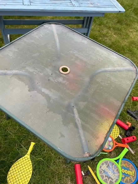 Photo of free Garden table (B48) #2