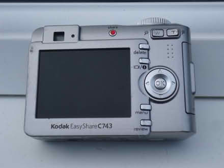 Photo of free Kodak digital camera, old model w. battery charger (Willingdon BN20) #2